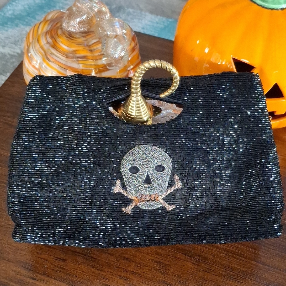 Moyna Couture Skull Black HandBeaded Clutch